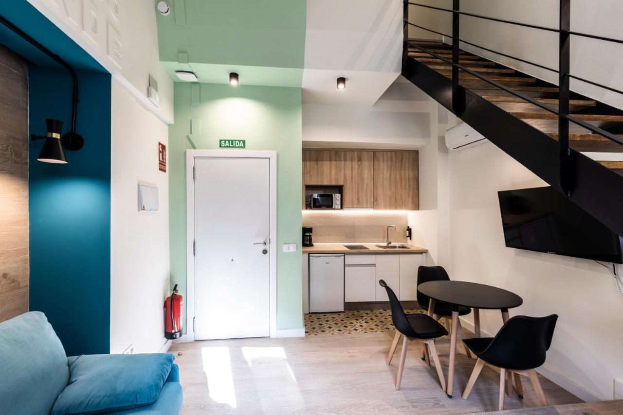 Apartamentos Turisticos De La Bernarda Caceres Luaran gambar