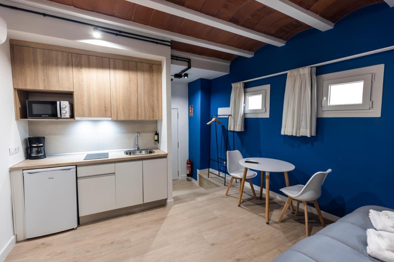 Apartamentos Turisticos De La Bernarda Caceres Luaran gambar