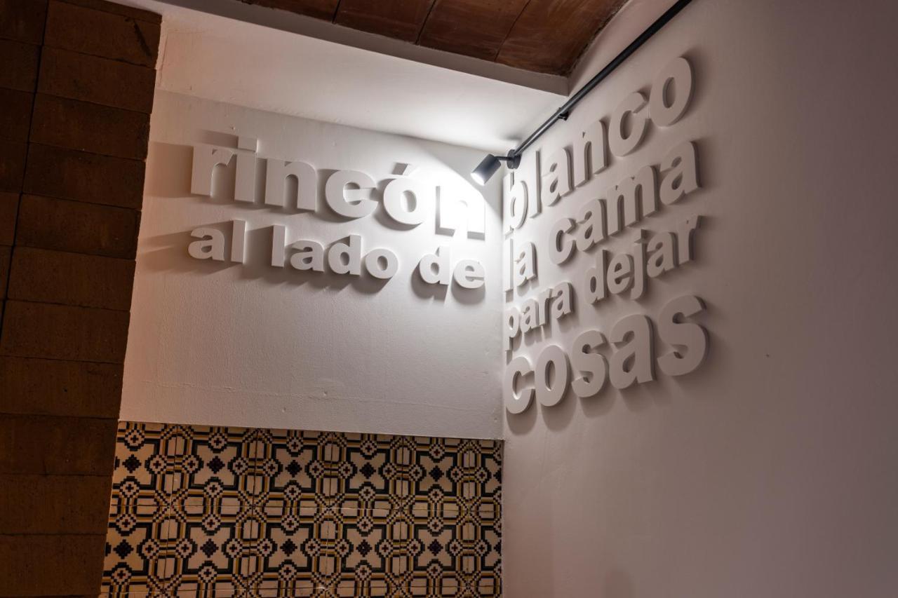 Apartamentos Turisticos De La Bernarda Caceres Luaran gambar