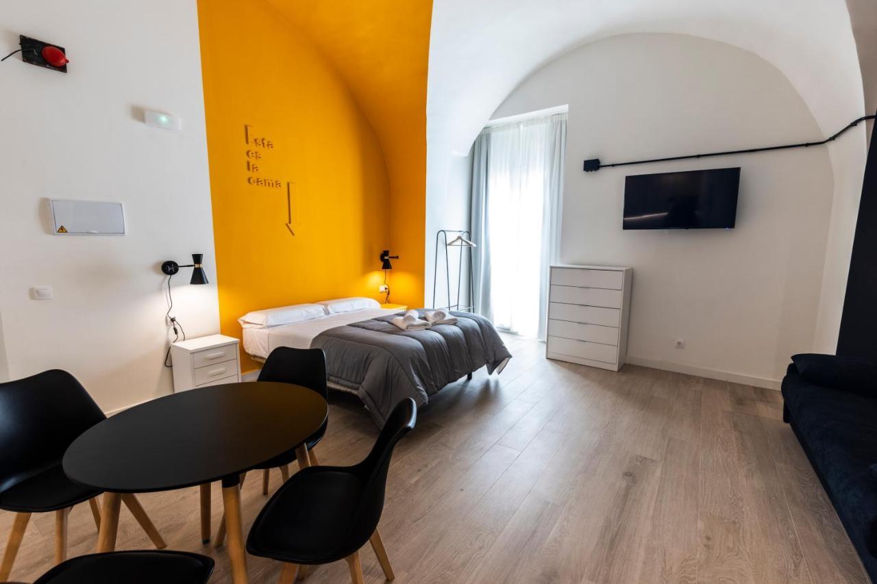 Apartamentos Turisticos De La Bernarda Caceres Luaran gambar