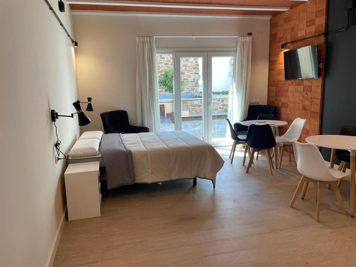 Apartamentos Turisticos De La Bernarda Caceres Luaran gambar